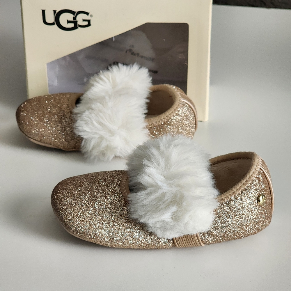 UGG Baby Gold Glitter Ballet Flats With White Fluff Size 4/5 - Picture 4 of 11